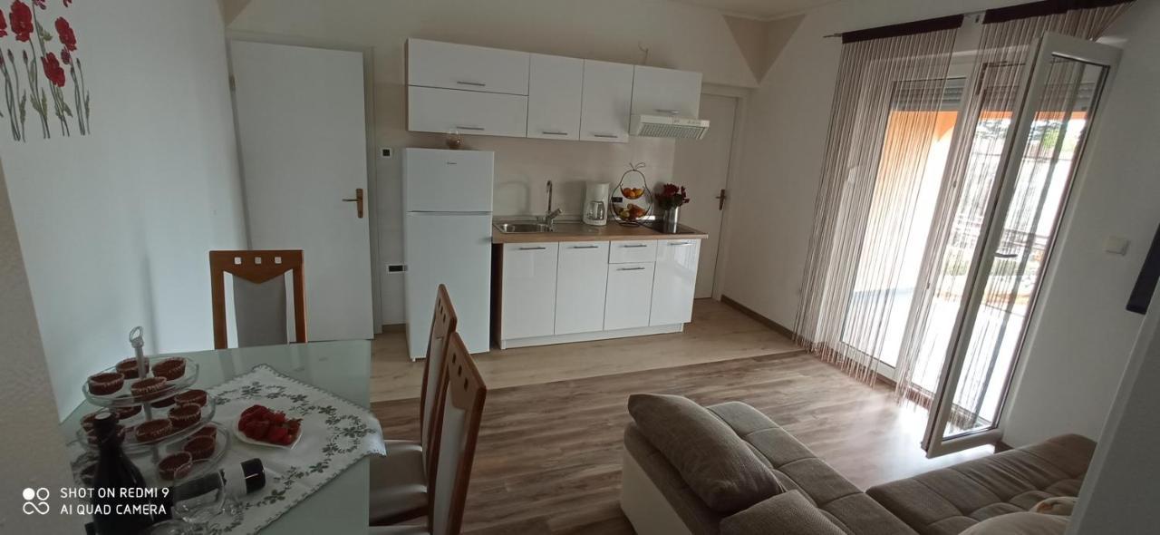Apartments Katarina Porec Luaran gambar