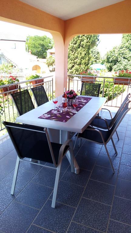Apartments Katarina Porec Luaran gambar